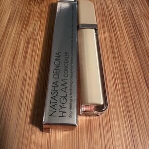 Natasha Denona Hy-Glam Concealer - Y4